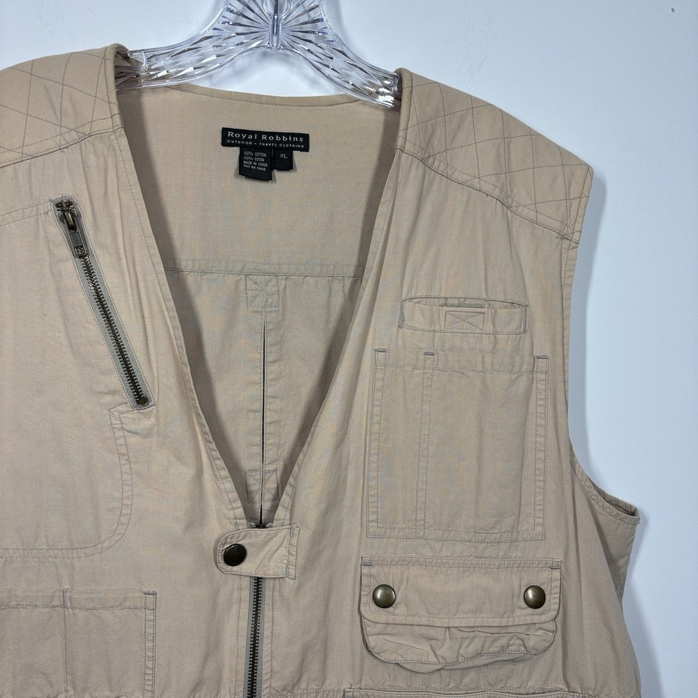 VTG Royal Robbins Mens Outdoor Utility Vest Size XL Khaki Fishing Hunting Field - Picture 3 of 13